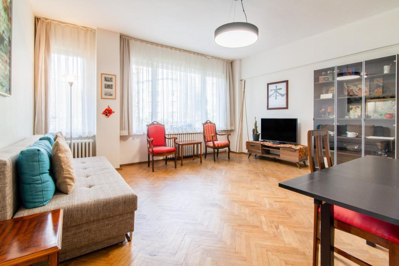 Apartment Cozy Flat In Beyoglu Near Public Transportation *